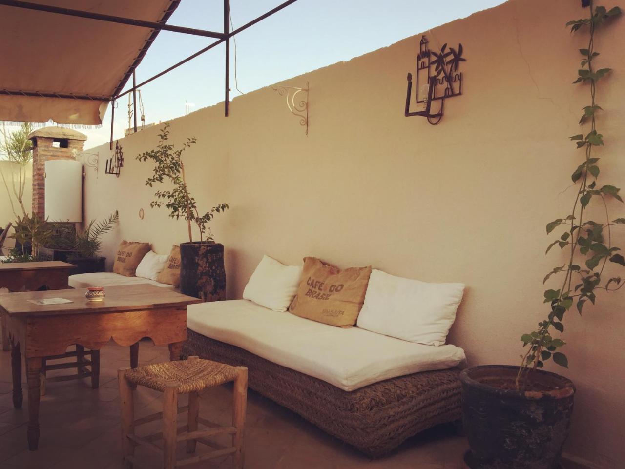 Riad Nejma Lounge มาร์ราเกช ภายนอก รูปภาพ